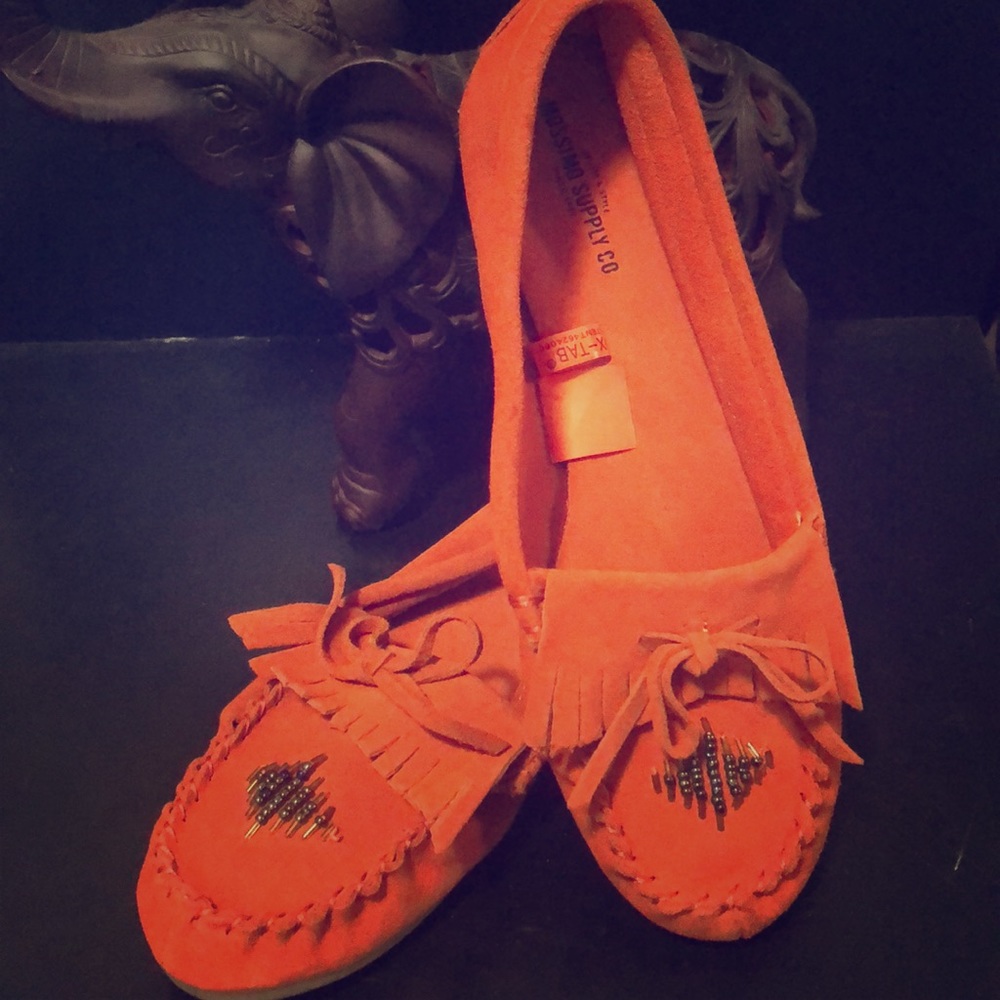 ✨Classy Orange loafers